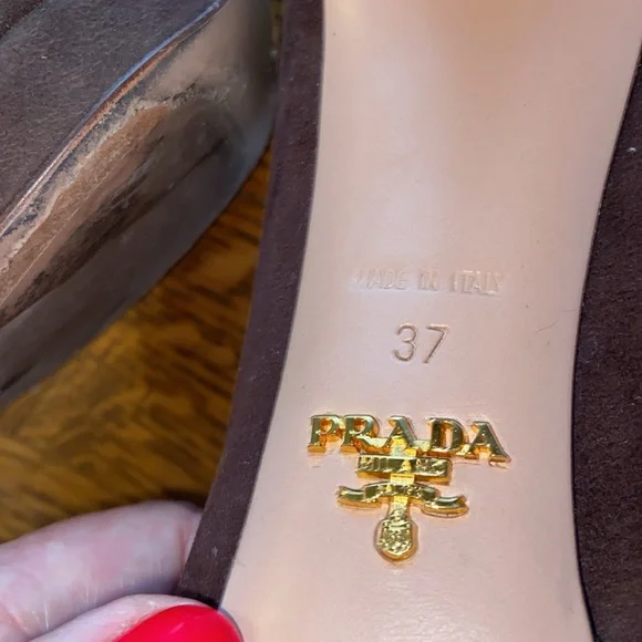 Prada SALE EUC brown suede platform heels, size 37
